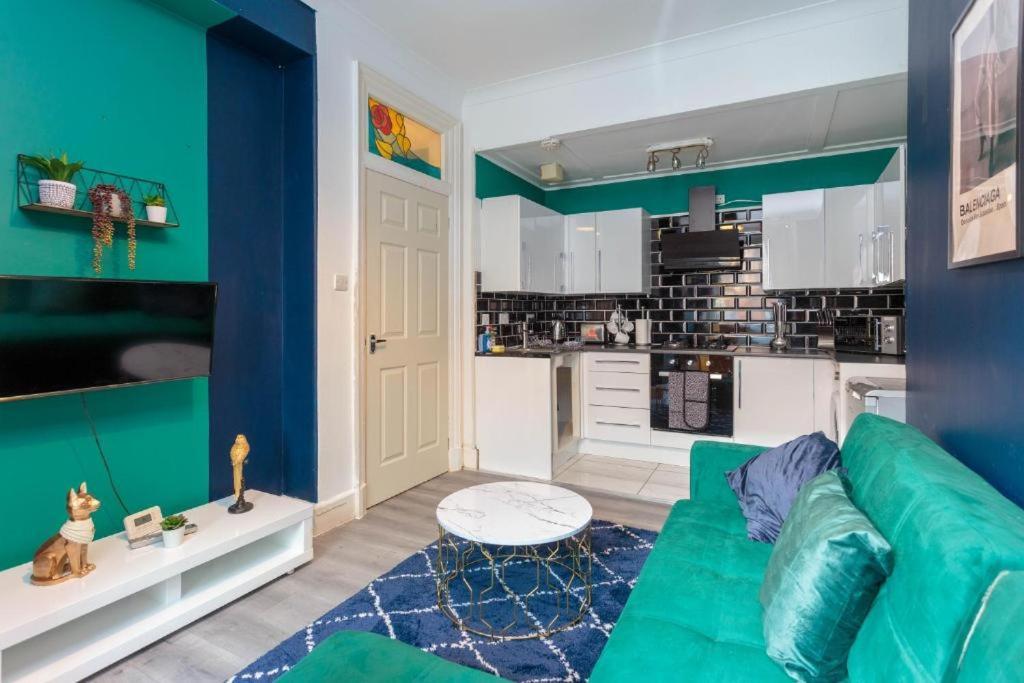Beautiful Boutique Edinburgh Abode - Sleeps 4 Appartamento Esterno foto